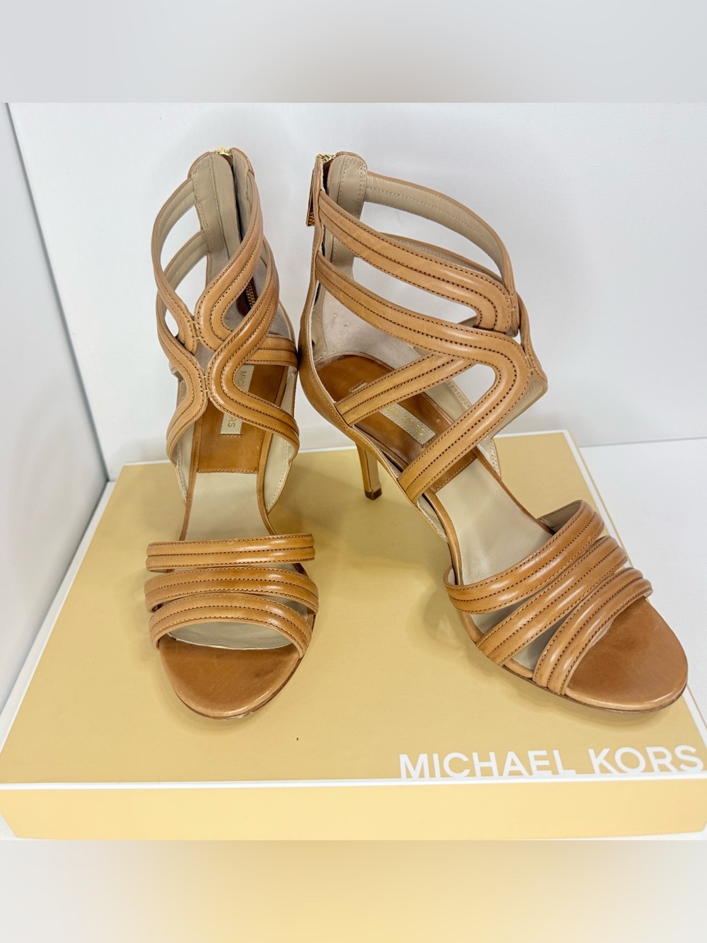 Michael Kors Tan Leather Zip Back High Heel Size 39/8.5